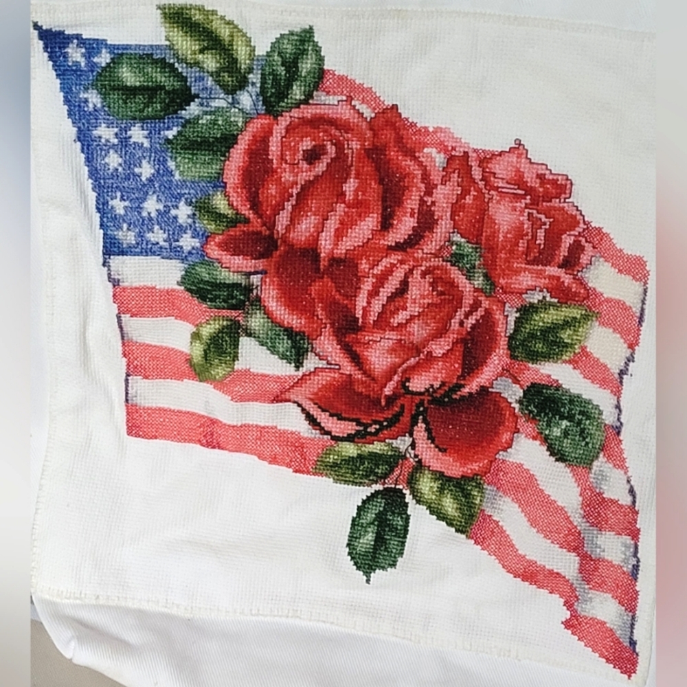 American Beauty Rose Patterned Tote Bag 13.5"×13.5" Strap:8" - Picture 4 of 9